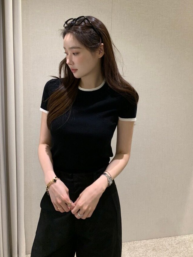 เสื้อสเวตเตอร์ถักแขนสั้นสีสันส - Korean Lifestyle & Kids Boutique บทวิจารณ์และราคา